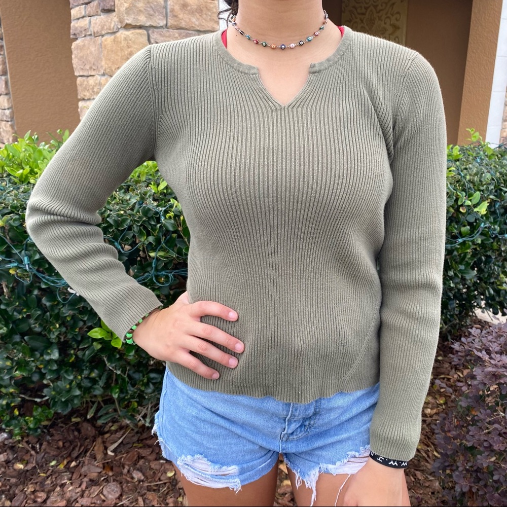 Galyan’s Womens Green Ribbed Key Hole Long Sleeve Sweater Size S EUC